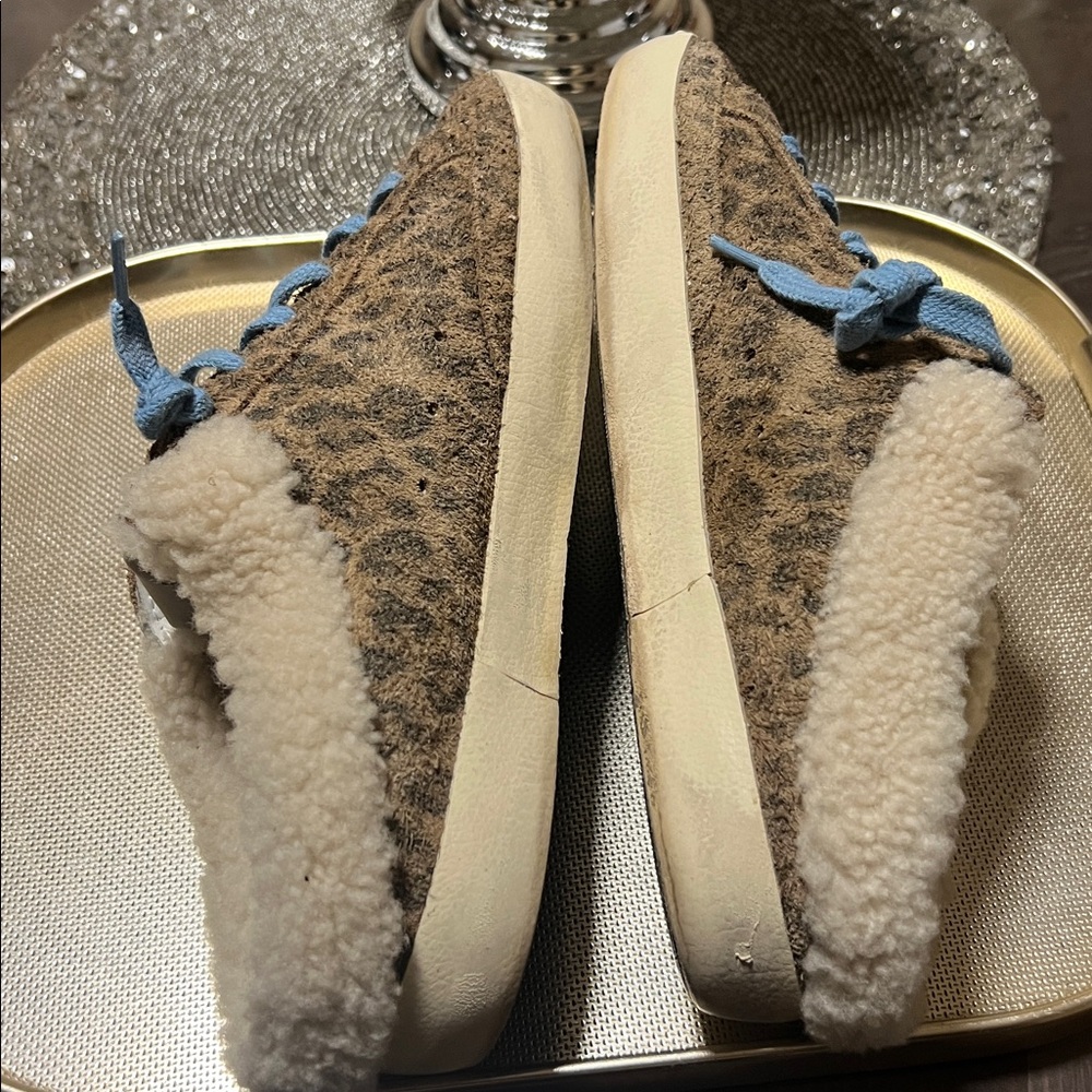 Golden Goose Sabot Shearling Leopard/Blue Laces
Super-Star Private EDT Sneakers - Picture 12 of 15